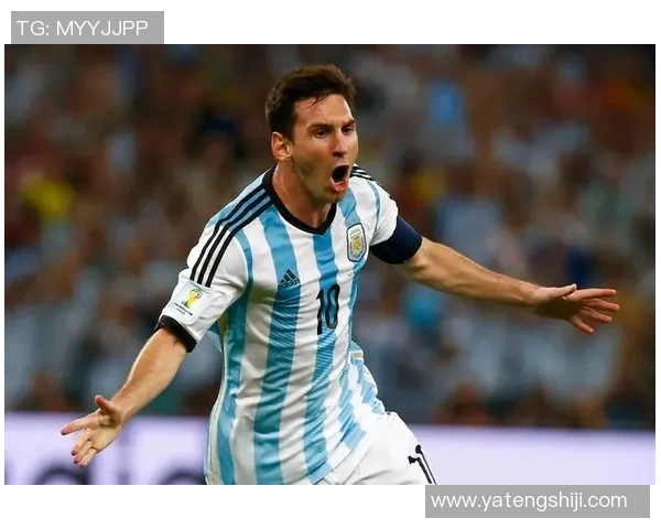 曾以足球荣膺冠军的传奇球星们,他们的辉煌成就与难忘瞬间 曾以足球荣膺冠军的传奇球星们,他们的辉煌成就与难忘瞬间