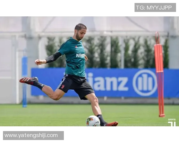 疫情隔离期内足球球星的挑战与成长如何影响赛场表现与心理状态